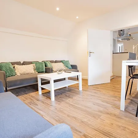 Ideal Uxbridge Hub, 3 Bed Flat Next To The Station Exterior photo